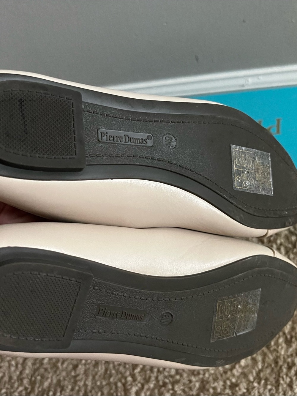 2 PAIRS FLATS SHOES LIKE NEW. CREAM BEIGE COLOR SIZE 8 - Picture 9 of 13